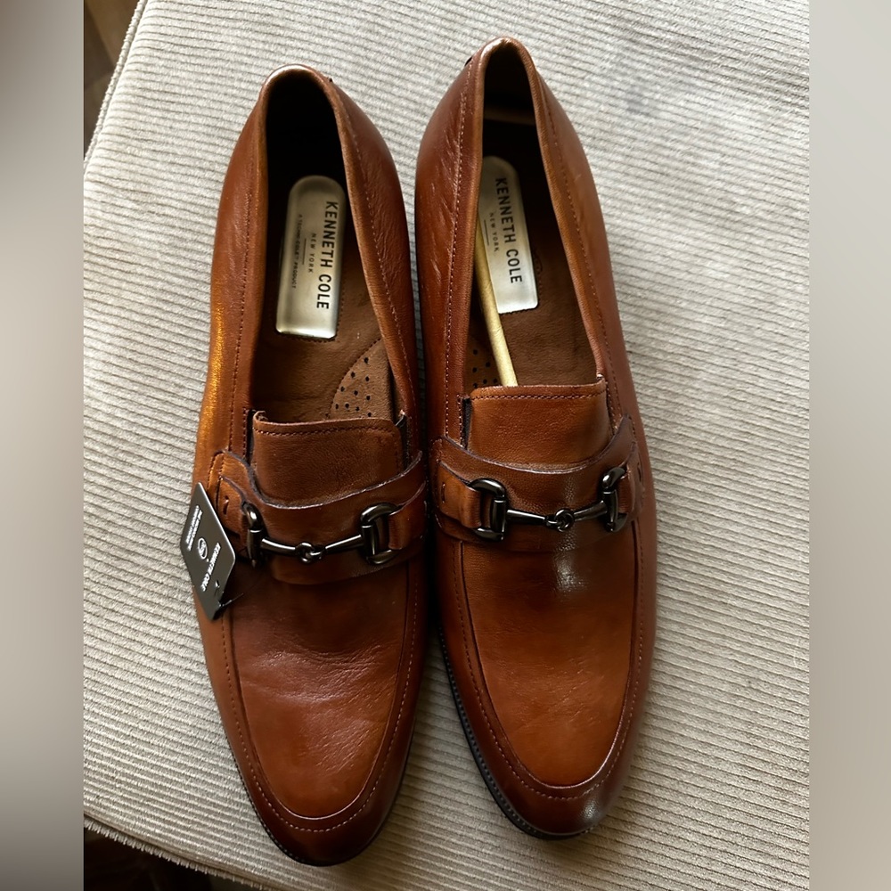 Kenneth Cole Dress shoes size 13